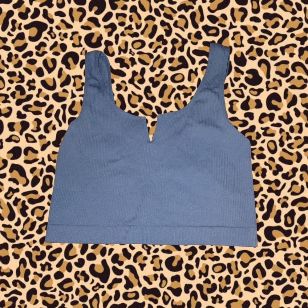 Stretchy Light Blue Crop Top From Suzette Collection Size Small
